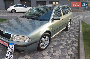 Универсал Skoda Octavia 2003 в 
