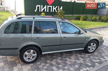 Универсал Skoda Octavia 2003 в 