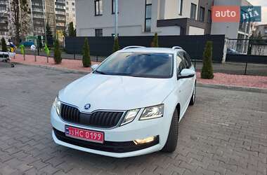 Универсал Skoda Octavia 2017 в Луцке