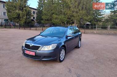 Универсал Skoda Octavia 2010 в 