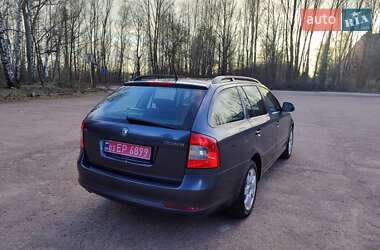 Универсал Skoda Octavia 2010 в 