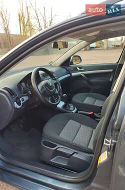 Универсал Skoda Octavia 2010 в 