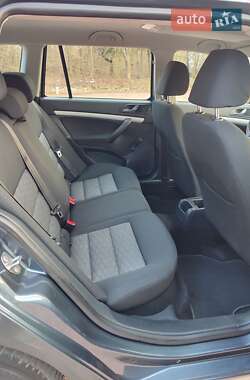 Универсал Skoda Octavia 2010 в 