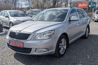 Универсал Skoda Octavia 2012 в 