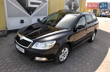 Универсал Skoda Octavia 2012 в 