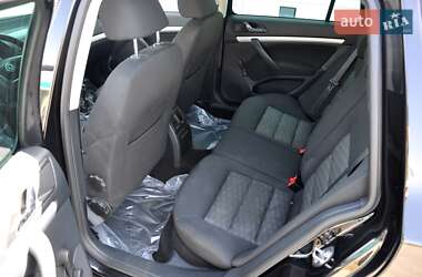 Универсал Skoda Octavia 2012 в 