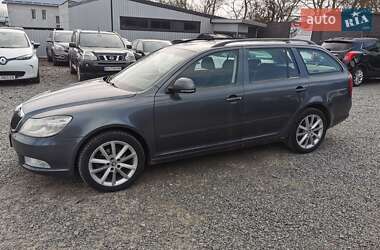 Универсал Skoda Octavia 2010 в 