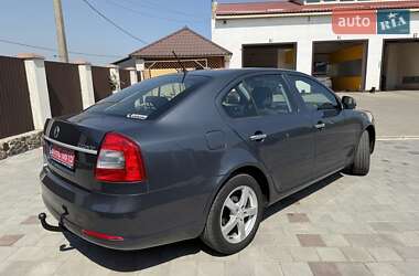 Лифтбек Skoda Octavia 2012 в 