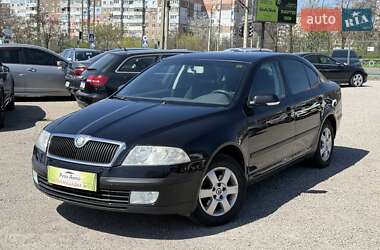 Лифтбек Skoda Octavia 2008 в 