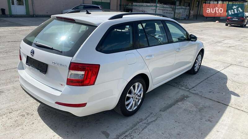 Универсал Skoda Octavia 2014 в Стрые
