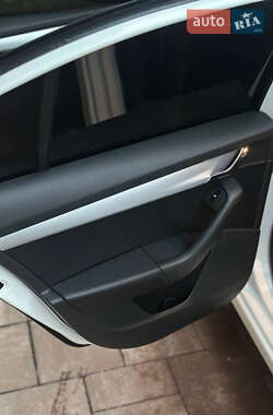 Лифтбек Skoda Octavia 2013 в 