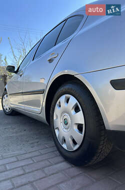 Лифтбек Skoda Octavia 2008 в 