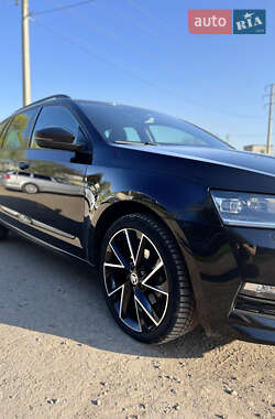 Универсал Skoda Octavia 2019 в Лозовой