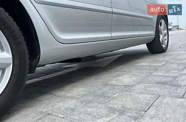 Универсал Skoda Octavia 2012 в 