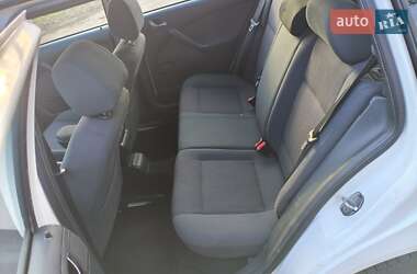 Ліфтбек Skoda Octavia 2009 в 