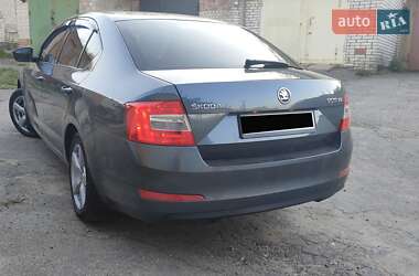 Лифтбек Skoda Octavia 2014 в 