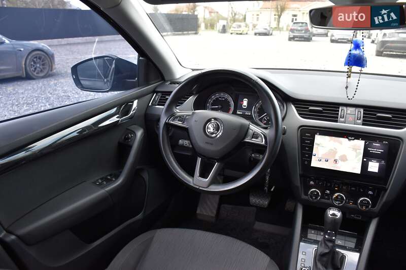 Универсал Skoda Octavia 2017 в Дрогобыче