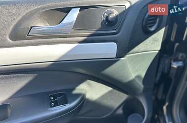 Универсал Skoda Octavia 2010 в 