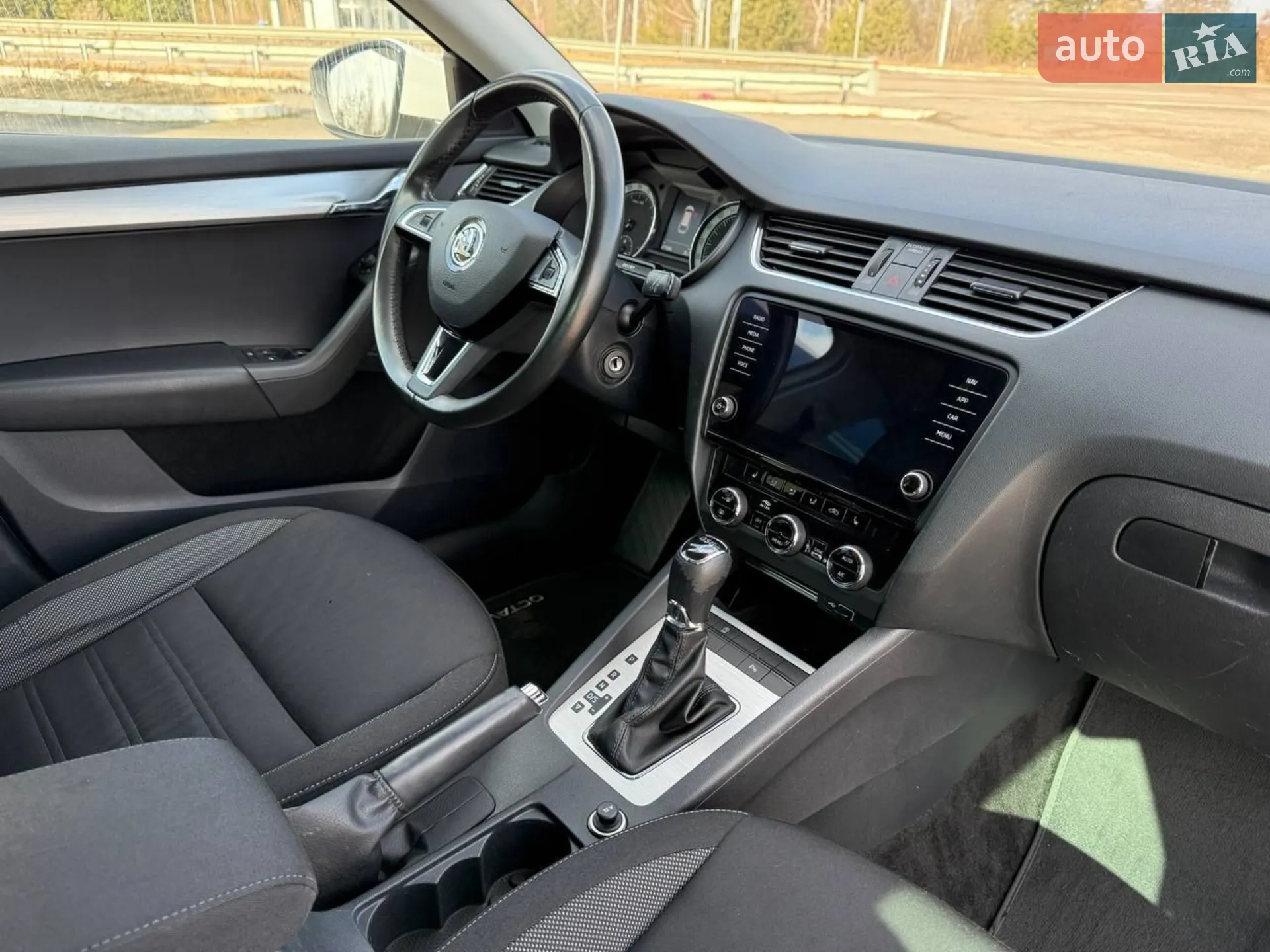 2019 Skoda Octavia - мініатюра 91