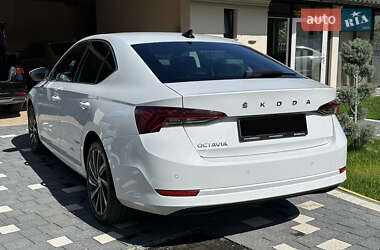 Ліфтбек Skoda Octavia 2020 в 