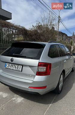 Универсал Skoda Octavia 2015 в 