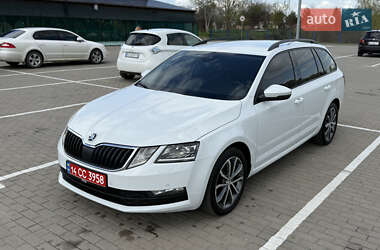 Универсал Skoda Octavia 2019 в 