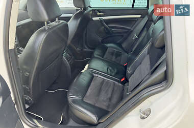 Универсал Skoda Octavia 2011 в 