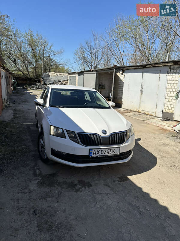 Ліфтбек Skoda Octavia 2017 в Харкові