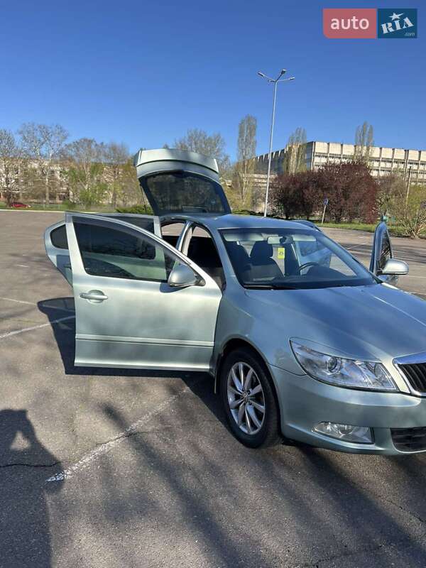 Лифтбек Skoda Octavia 2011 в Николаеве
