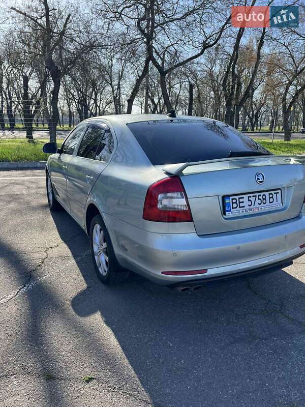 Лифтбек Skoda Octavia 2011 в Николаеве