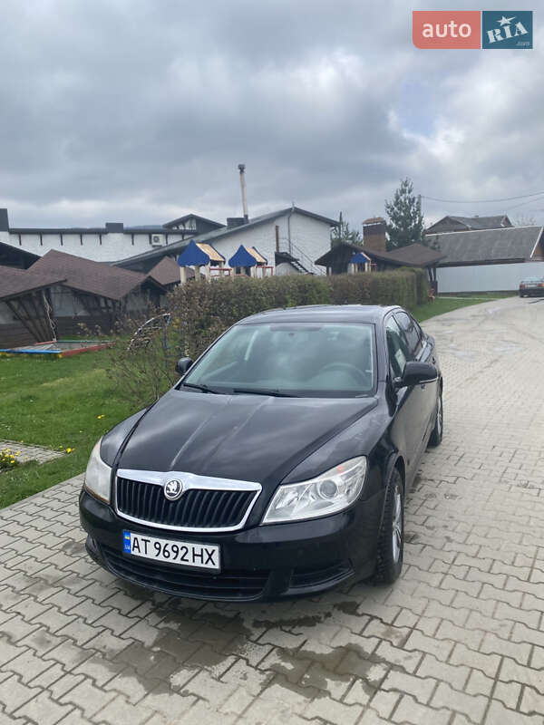 Ліфтбек Skoda Octavia 2010 в 