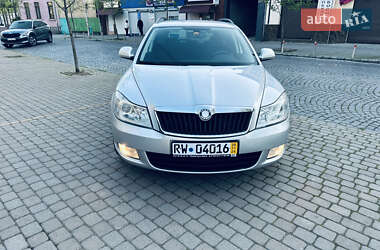 Универсал Skoda Octavia 2010 в 