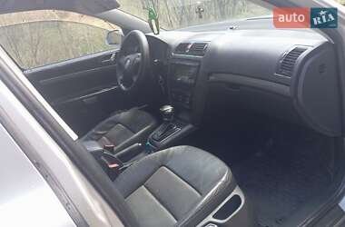 Лифтбек Skoda Octavia 2006 в 