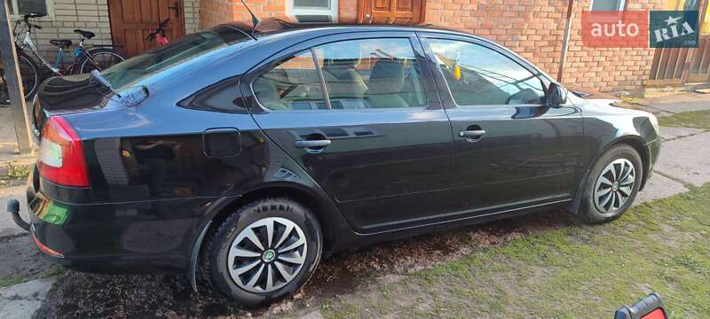 Лифтбек Skoda Octavia 2009 в Сумах