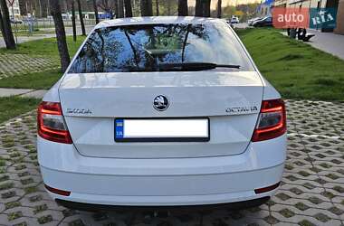 Лифтбек Skoda Octavia 2017 в 