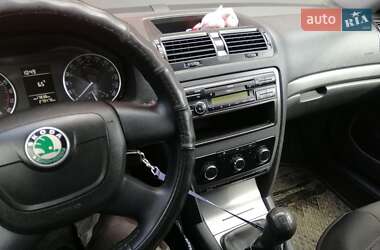 Універсал Skoda Octavia 2011 в 