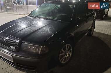 Ліфтбек Skoda Octavia 2010 в 