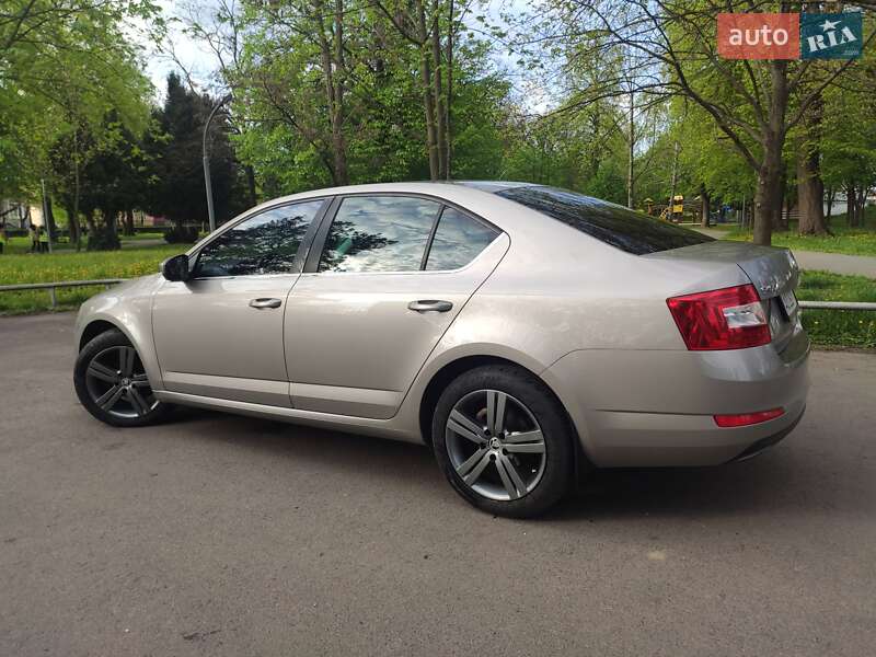 Лифтбек Skoda Octavia 2014 в Мукачево