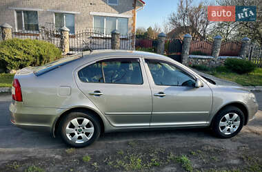 Лифтбек Skoda Octavia 2011 в 