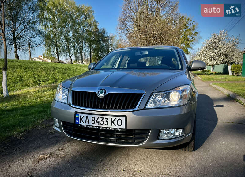 Лифтбек Skoda Octavia 2011 в 