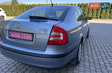 Лифтбек Skoda Octavia 2005 в 