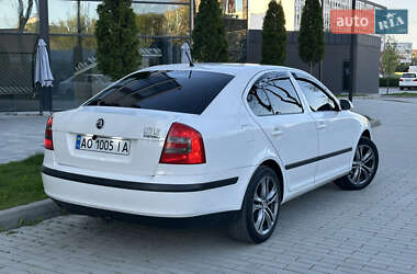 Лифтбек Skoda Octavia 2006 в 
