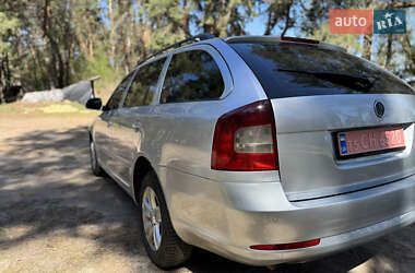 Універсал Skoda Octavia 2010 в 