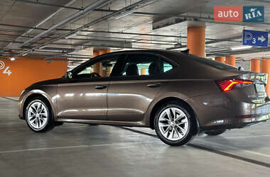 Лифтбек Skoda Octavia 2020 в 