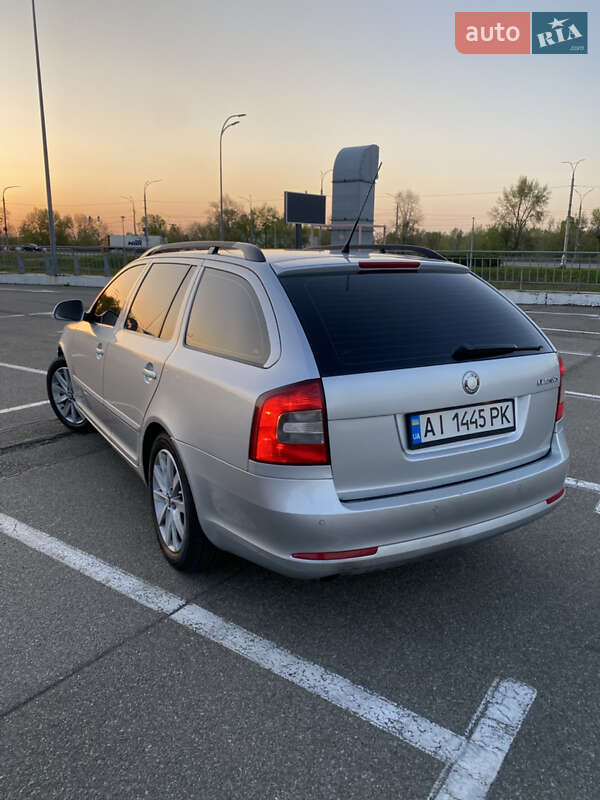 Универсал Skoda Octavia 2010 в 
