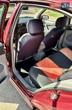 Ліфтбек Skoda Octavia 1999 в 