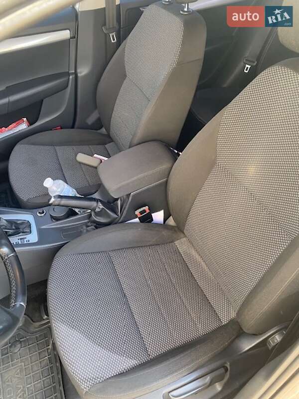 Лифтбек Skoda Octavia 2013 в Чернигове