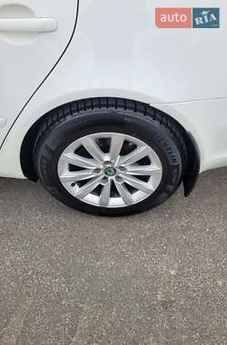 Универсал Skoda Octavia 2010 в 