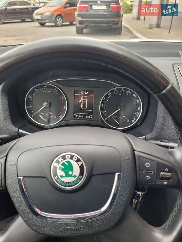 Універсал Skoda Octavia 2010 в Києві