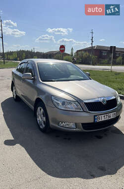 Лифтбек Skoda Octavia 2011 в 